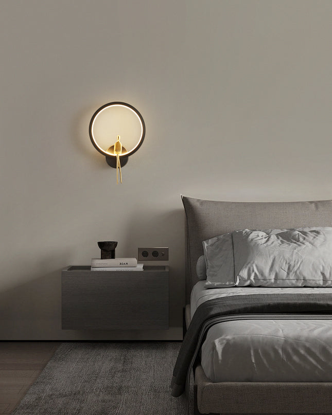 Kimphoria Brass / Matte Black Wall Sconce, 3 Color Dimmable