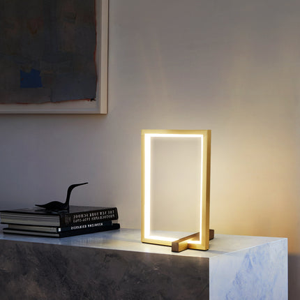 Kimphoria Modern Minimalist Brass / Black Table Lamp, 3 Lighting Color Dimmable
