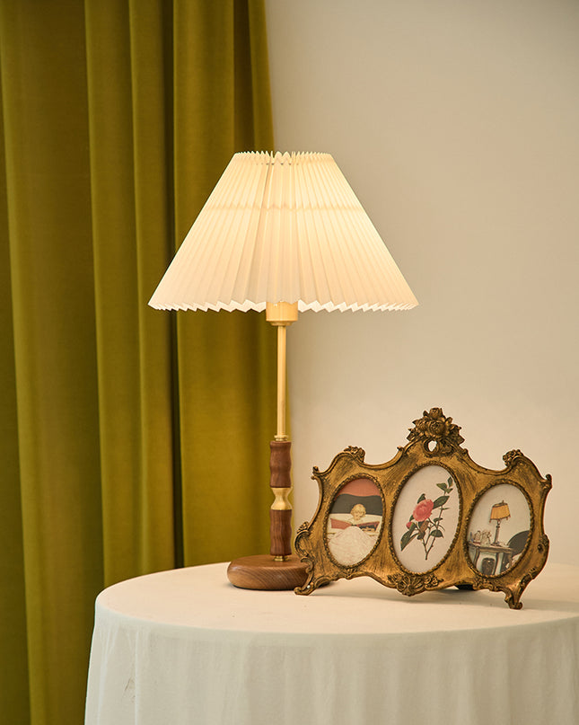 Kimphoria Chinese Classical Fabric Walnut Brass Table Lamp