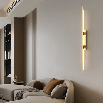 Kimphoria Modern Minimalist Dimmable Brass / Matte Black Wall Sconce