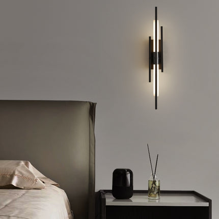 Kimphoria Modern Minimalist Dimmable Brass / Matte Black Wall Sconce