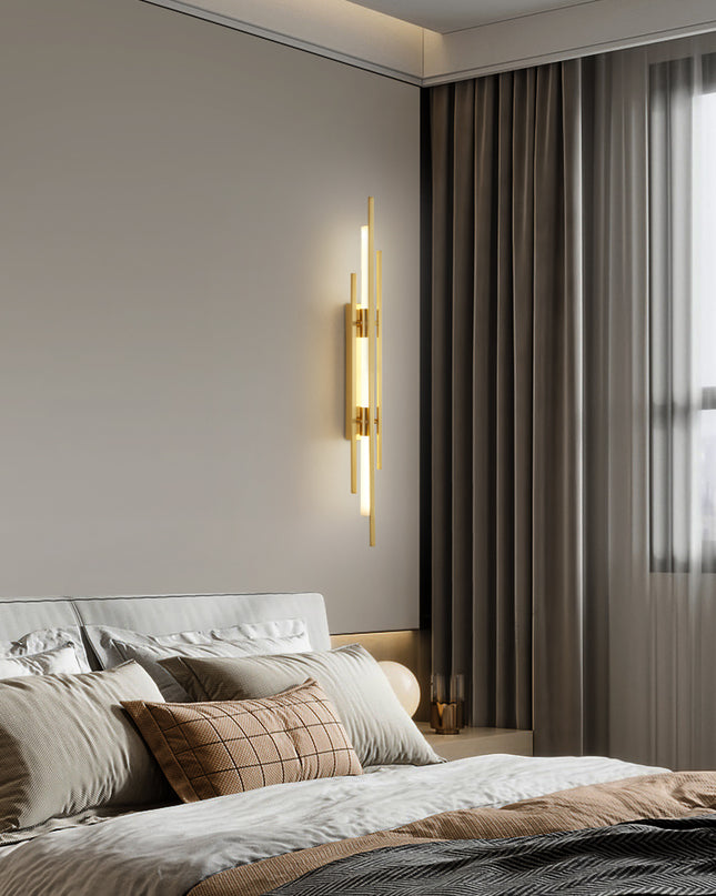 Kimphoria Modern Minimalist Dimmable Brass / Matte Black Wall Sconce