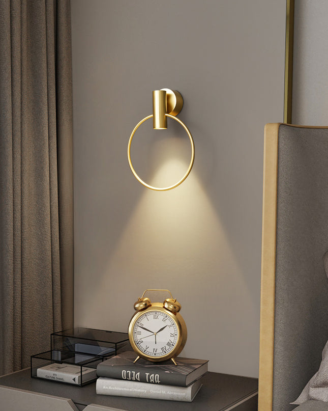 Kimphoria Modern Minimalist Dimmable Brass / Matte Black Wall Sconce