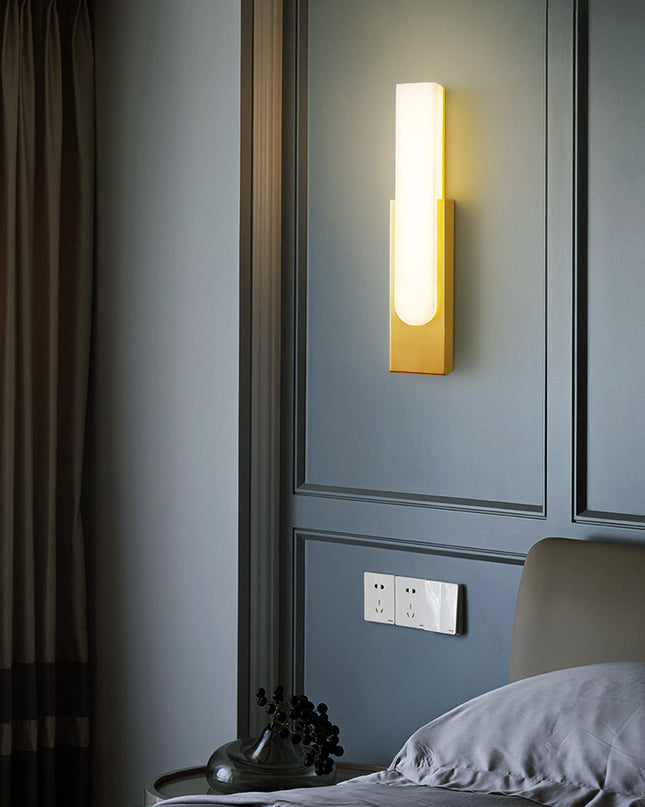 Kimphoria Modern Minimalist Marble Brass / Matte Black Wall Sconce