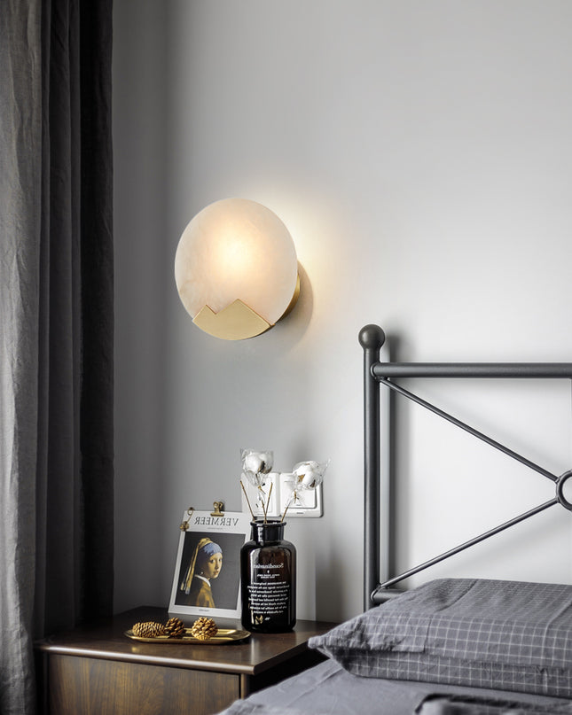 Kimphoria Modern Minimalist Marble Brass / Blacken Gold Wall Sconce