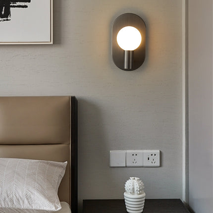 Kimphoria Modern Minimalist Brass / Matte Black Wall Sconce